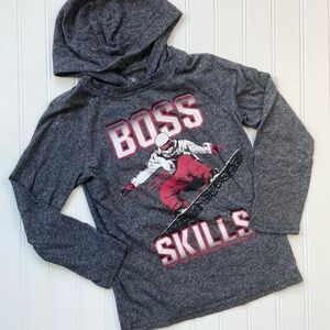 •The Children’s Place• snowboarder graphic shirt